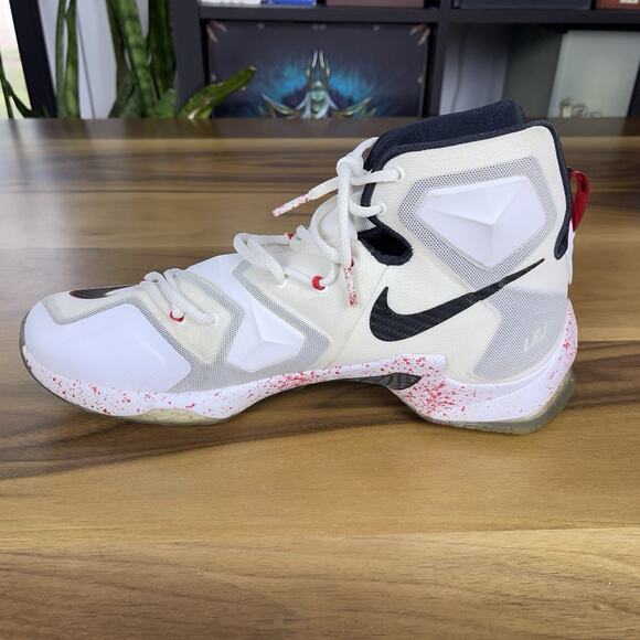 Nike LeBron 13 Friday the 13th 2015 Size 13 Sneakers Blood Jason Vorhees Horror - Picture 6 of 11
